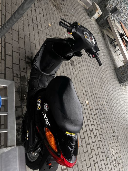 Продам скутер Yamaha jog