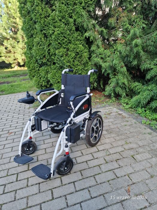 Wózek elektryczny inwalidzki wózek, chodzik