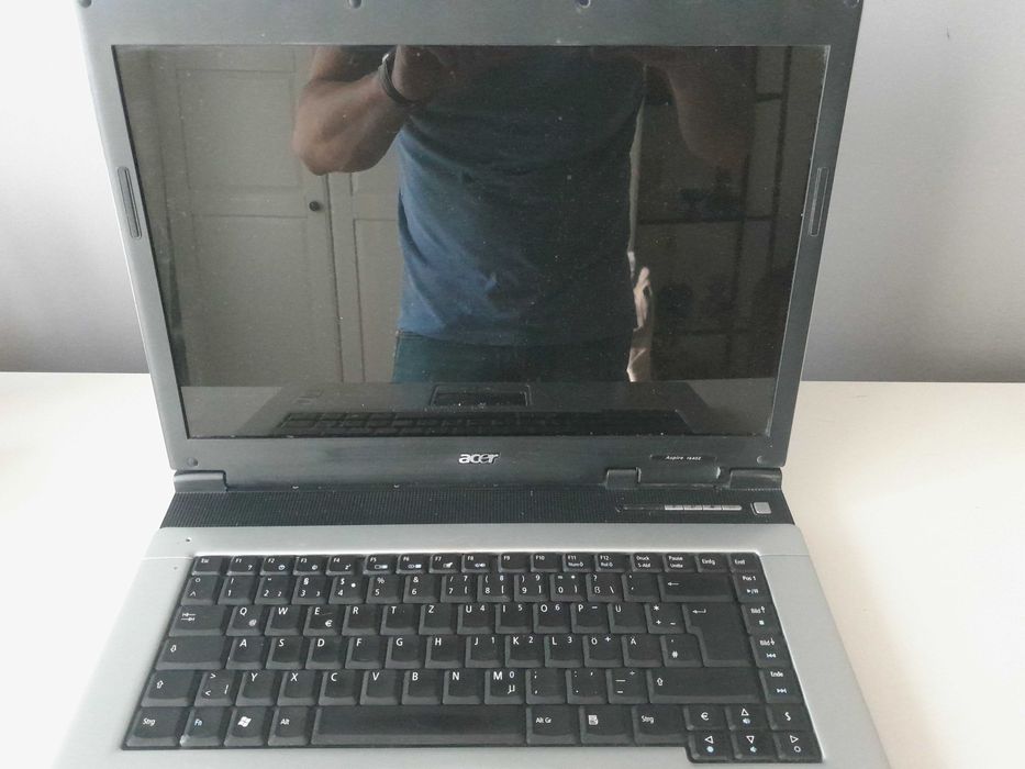 Acer Aspire 1640Z Laptop