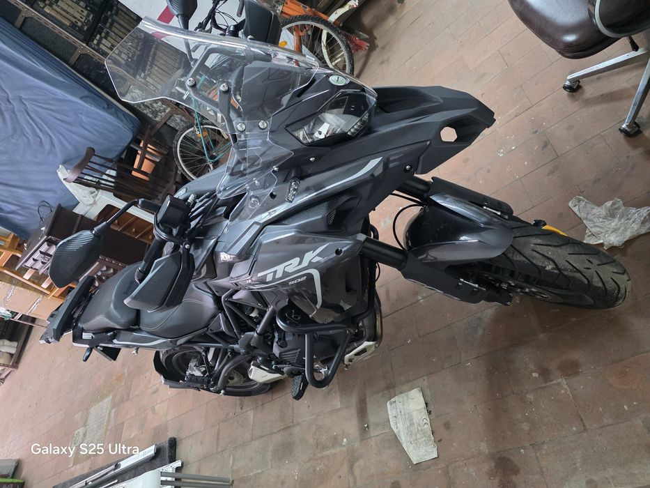 Benelli ano 2024 gasolina