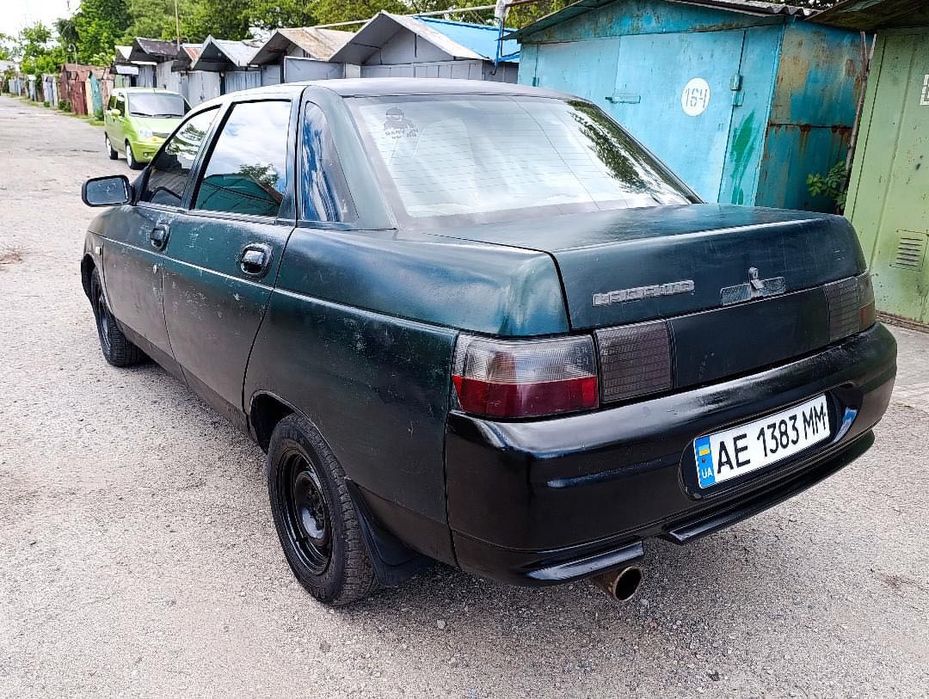 Продам ваз 2110 2002 год