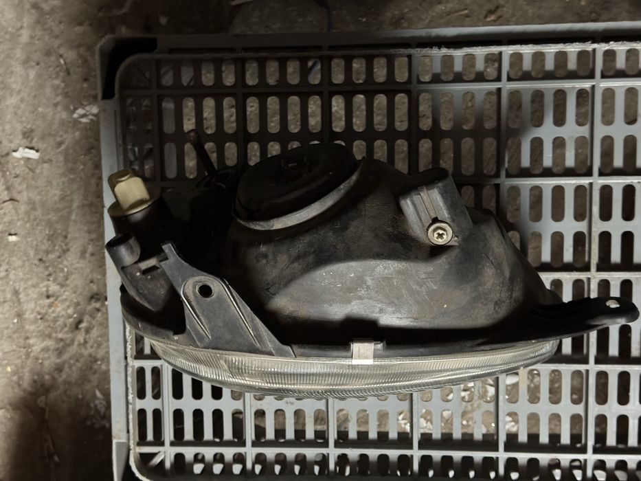 Farois da frente em bom estado