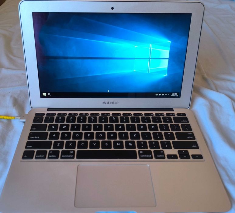 MacBook Air 11 pro