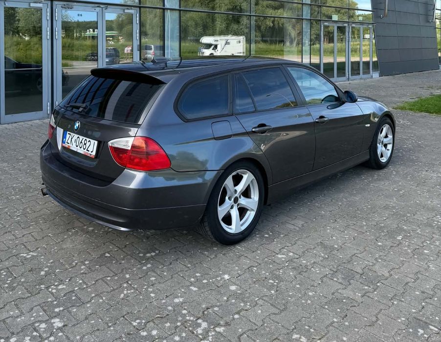 BMW Seria 3 E91 2.0 D 2007r