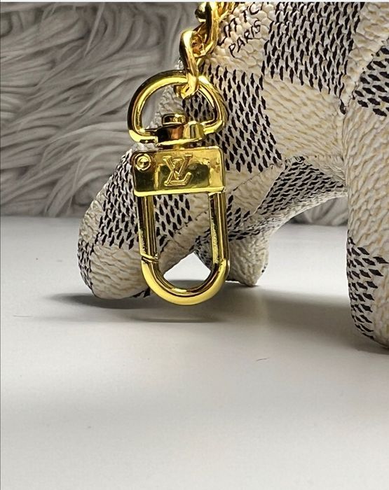 Breloczek piesek buldog Louis Vuitton lv keychain