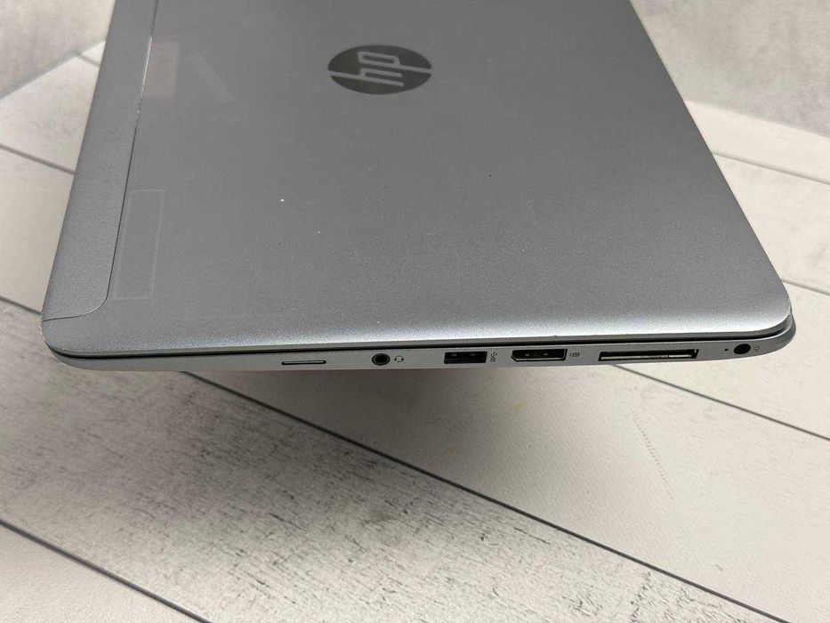 HP Folio 1040 G2 i5-5200 ssd 170gb 8ram ddr3 full hd