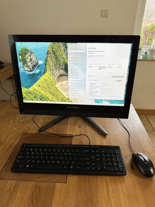 Lenovo All-in-One C40 – i3-4005U / 8 GB RAM / SSD 240 GB / 21,5”