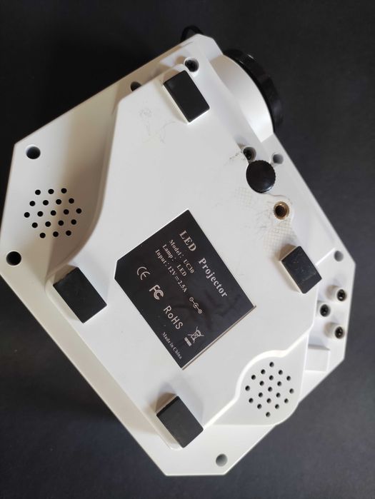 LED projektor 480p 150lux