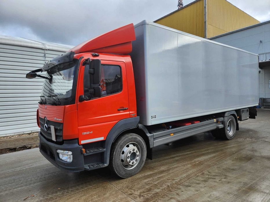 Transport ciężarowy / realizacja usług również w weekendy