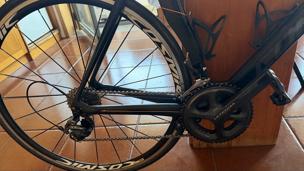 Coluer Carbon Aero 54 | Shimano Ultegra | Mavic Cosmic | Carbono | Excelente Estado