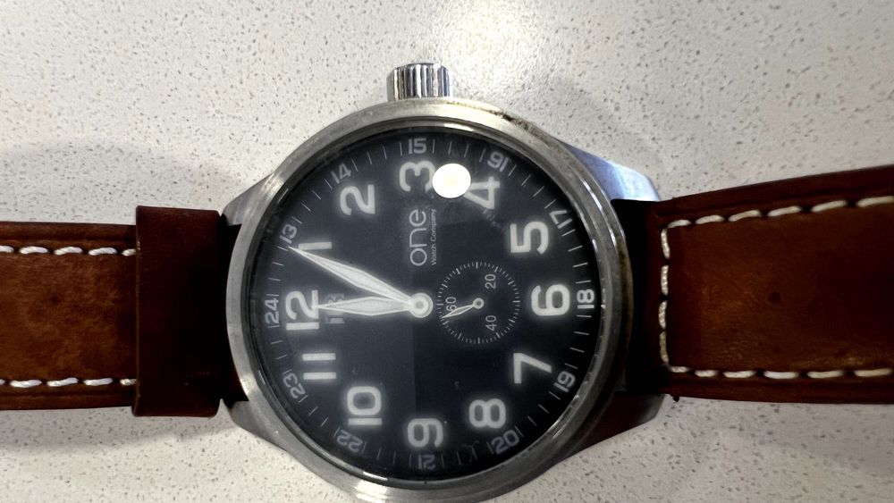Relógio Quartz ONE