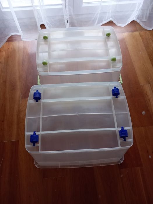 Caixas de arrumação com rodas