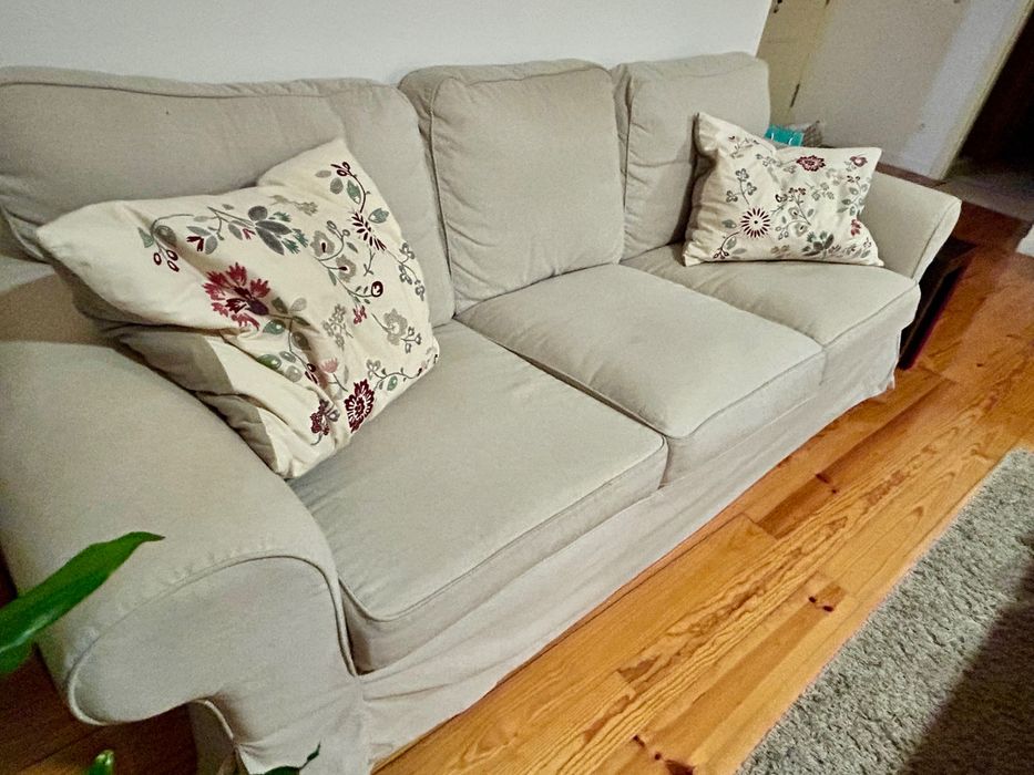 Conjunto sofá + 2 poltronas VRETSTORP (IKEA)