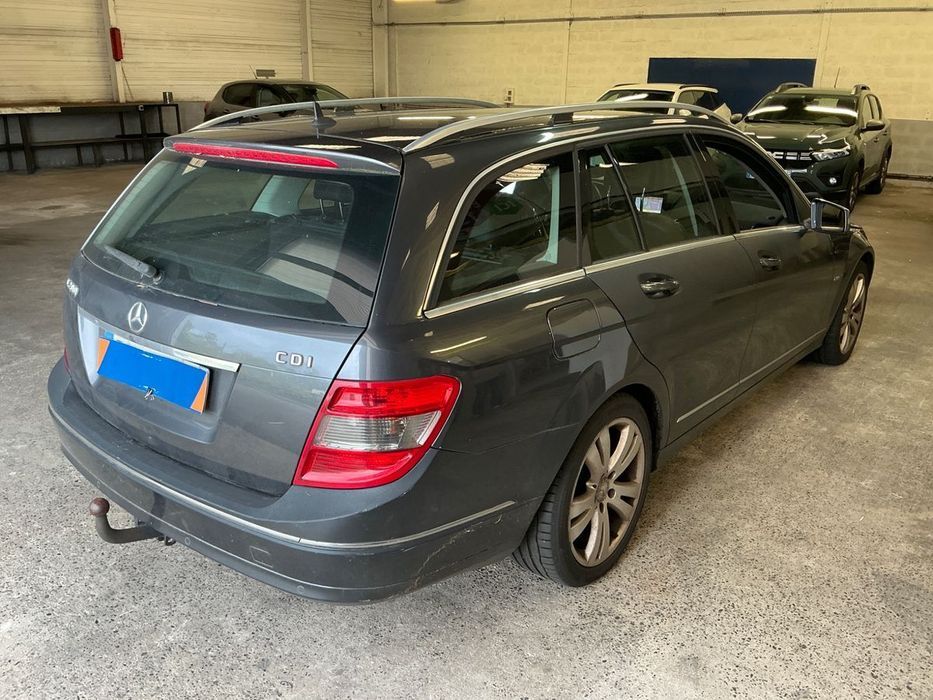 Mercedes C 2010 w204 para peças