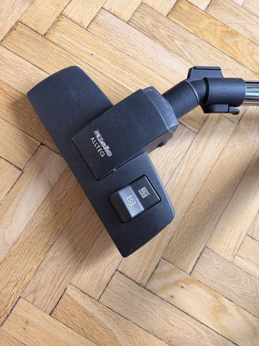 Odkurzacz miele tango plus