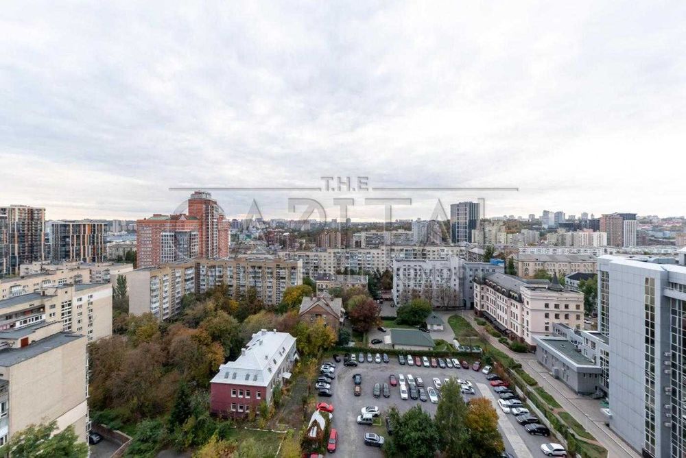 Аренда квартиры, ул. Василия Тютюнника, ЖК TRIIINITY, Печерский р-н