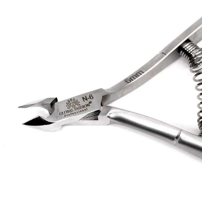 Кусачки для кутикулы