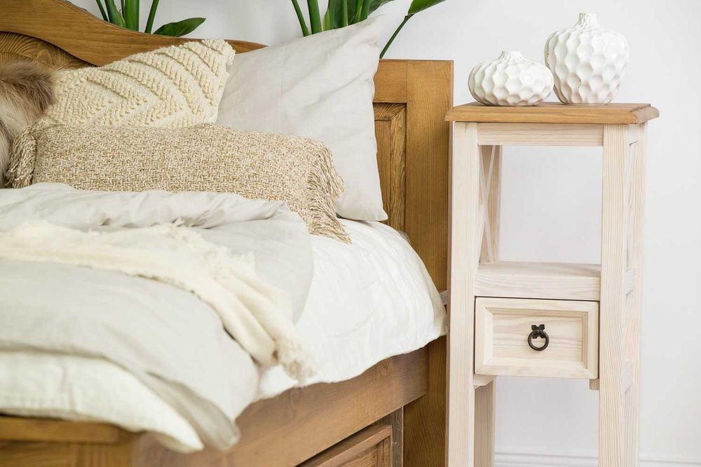 Drewniany stolik pomocniczy z szufladką MES 10 meblo-wosk