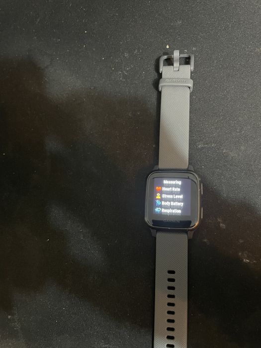 Garmin Venu SQ.