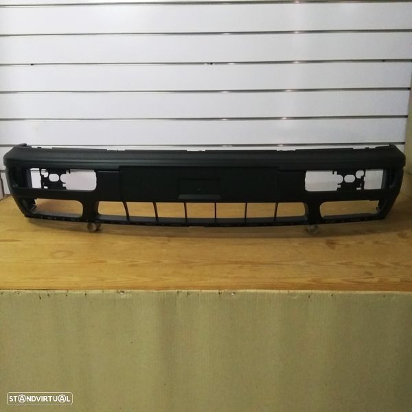 Para-choques Frente VW Golf 3 modelo: 1991 até 1997 novo