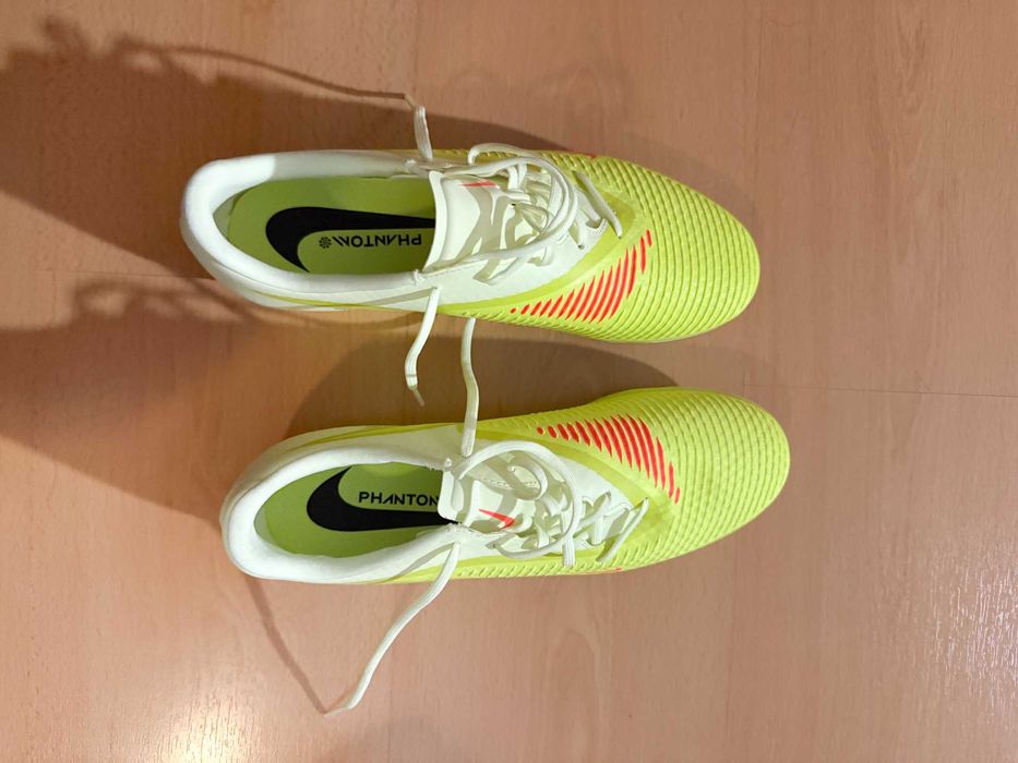 Ténis Nike skin Phanton relva sintética novos - 42,5