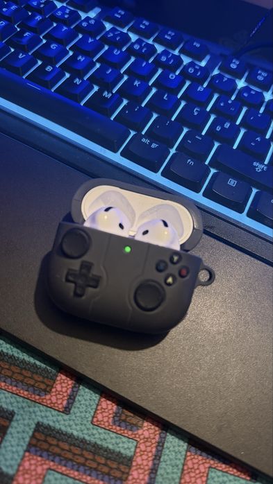 Apple AirPods 4 cancelamento