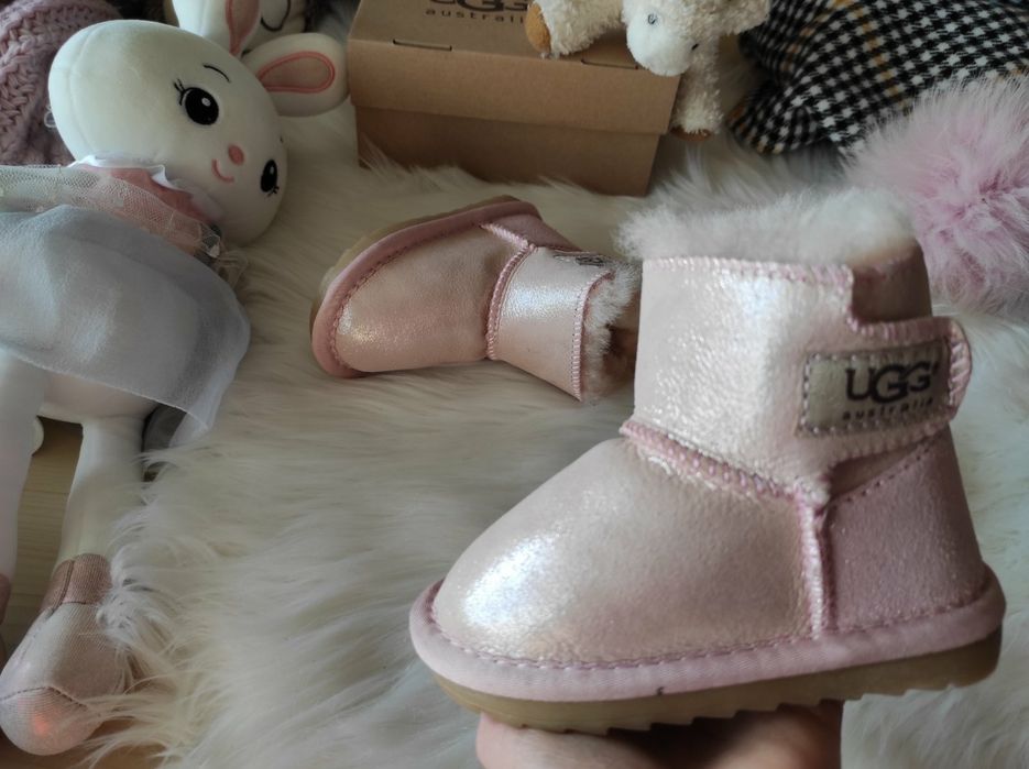 Дитячі теплі натуральна овчина уггі UGG Australia черевики 19-30р