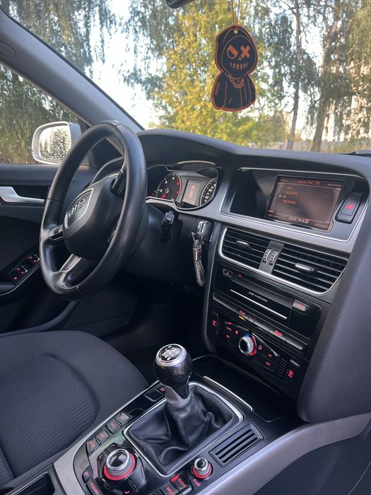 Audi A4 2012 VIN WAUZZZ8K4DA015783 фото оголошення 5 з 8