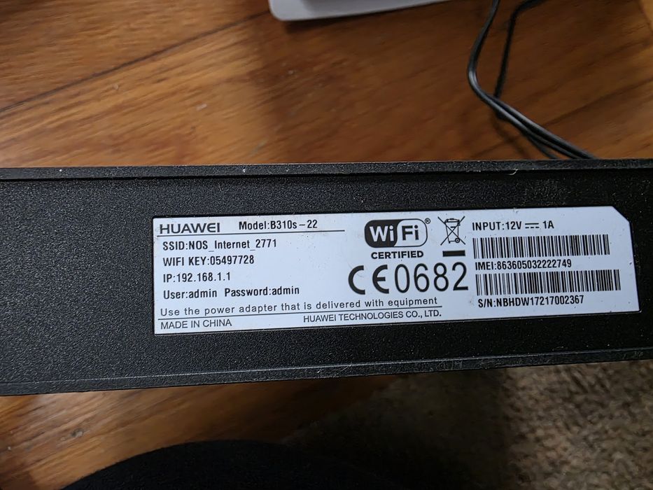Routers 4g um das nos e outro da vodafone