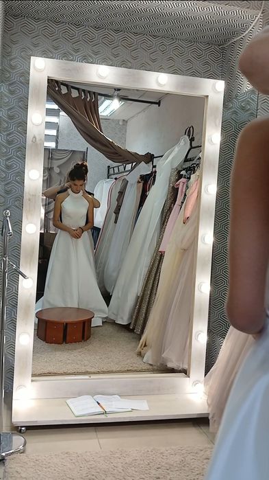 Свадебное стильное платье р.S