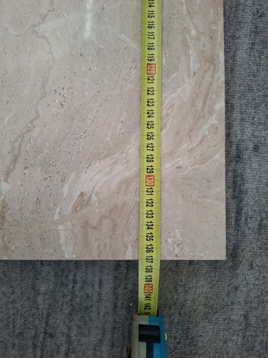 Parapet kamienny