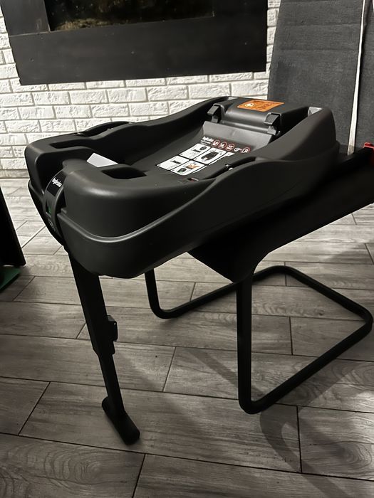 Baza inglesina HUGGY  isofix