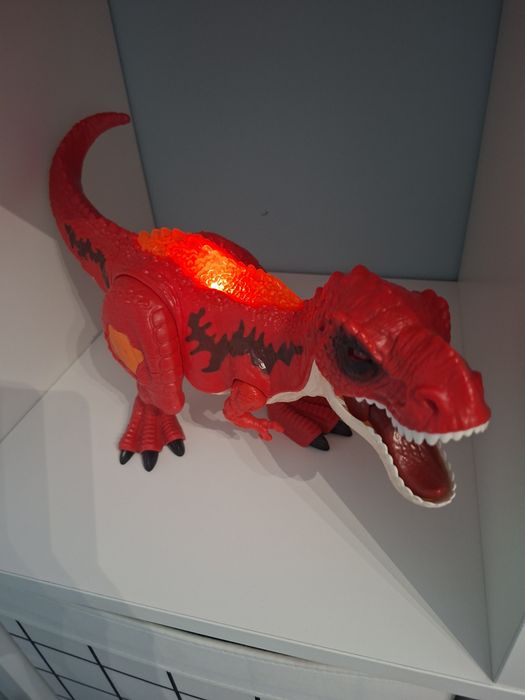 Dinozaur interaktywny