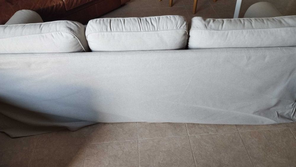 Sofá 3 lugares Ikea cinz/beje em excelente estado