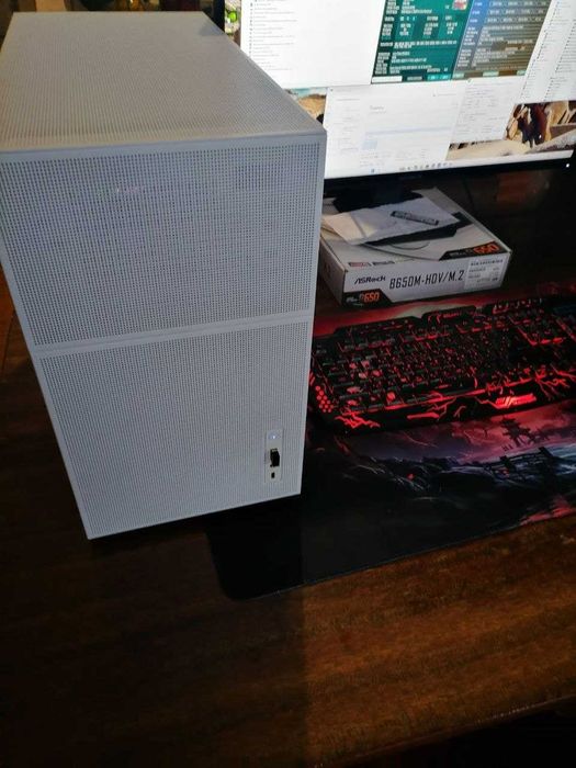 Игровой ПК Ryzen 5 3600/DDR4 32 GB/1 TB SSD/B 550/RTX 3060TI