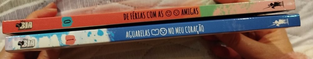 2 livros  BIA da Disney