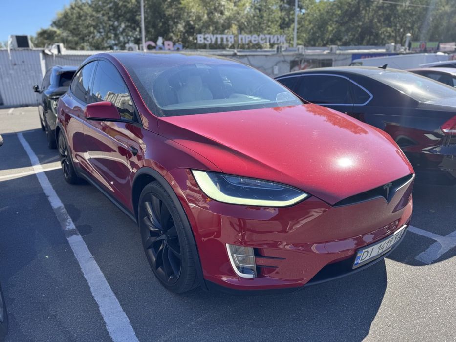 Tesla model X 100D