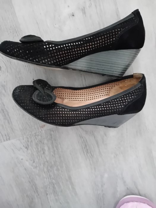 Buty damskie z siateczką Embis