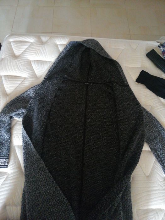 Casaco c/capuz Bershka