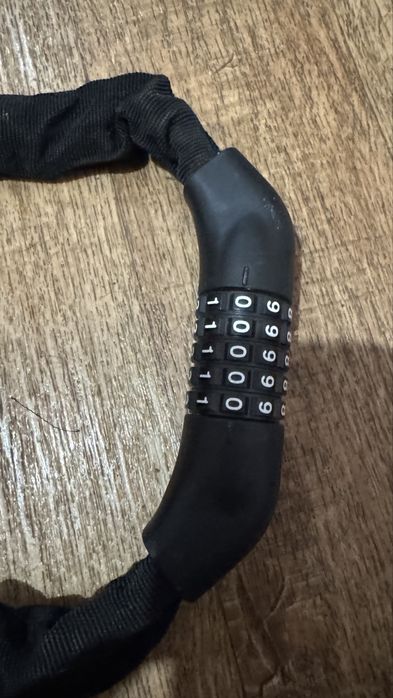 Продам замок