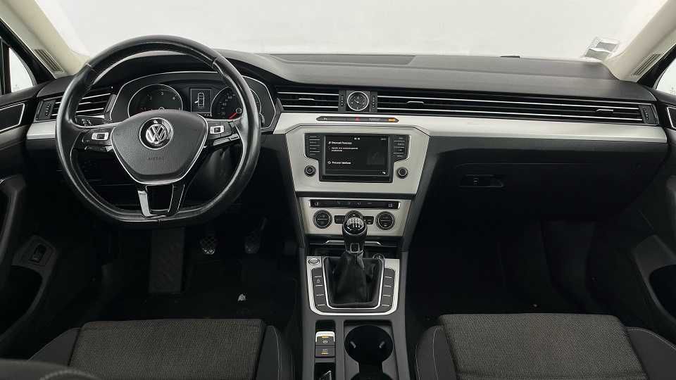 VW Passat 1.6 TDI Highline