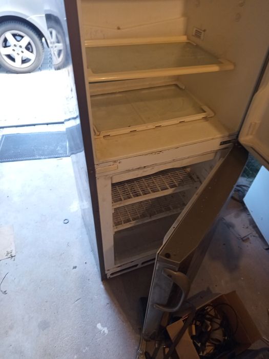 Продам 2 холодильника під відновлення