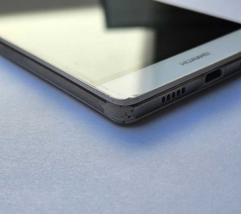 Używany Biały Huawei P8 Lite