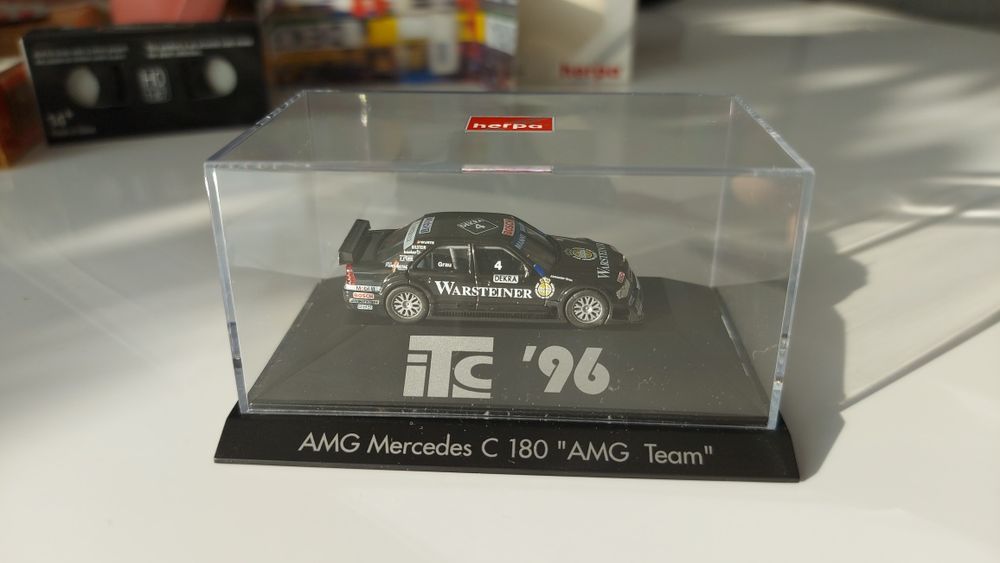 Mercedes AMG C180 W202 AMG Team - Herpa PC 1:87