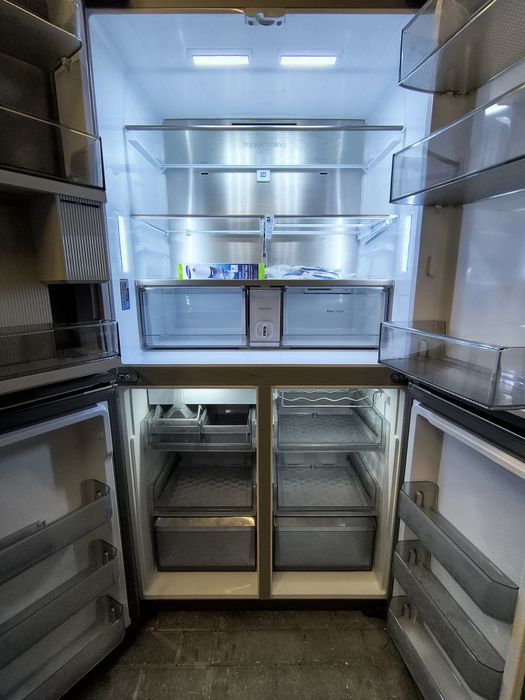 Lodówka Samsung Family Hub RF65A977FSR Pełny No Frost