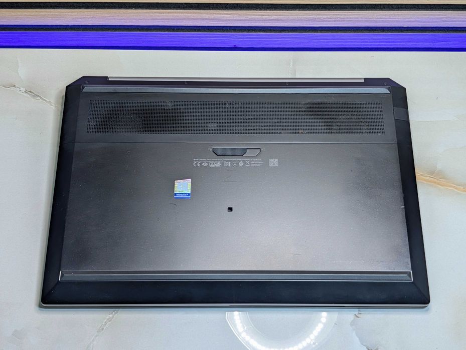 HP Zbook 15 G6  FHD  i7-9750H | 16GB DDR4 | 512GB NVMe  T1000 4GB  W11