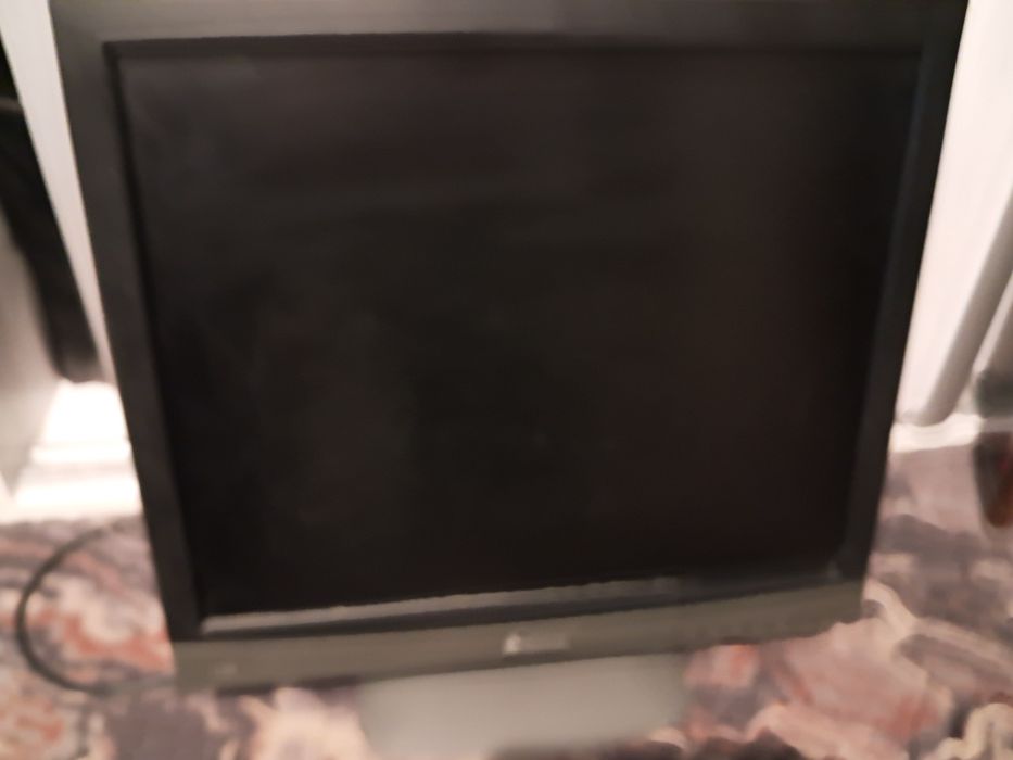 19 cali Neovo F-419 monitor do komputera