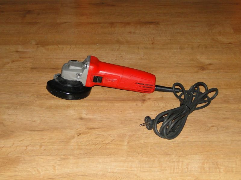 Szlifierka kątowa MILWAUKEE AGV 10-125 mocna 1000W stan bdb Germany