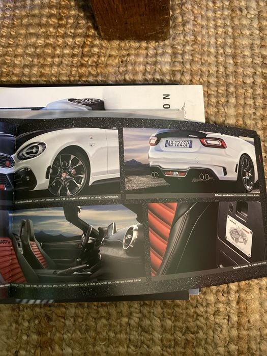 Catálogo Fiat 124 spider abarth