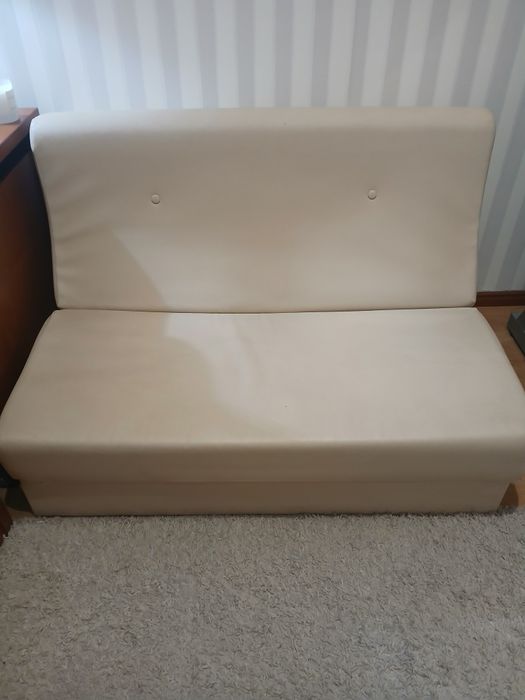Sofá  cama  em boas condições